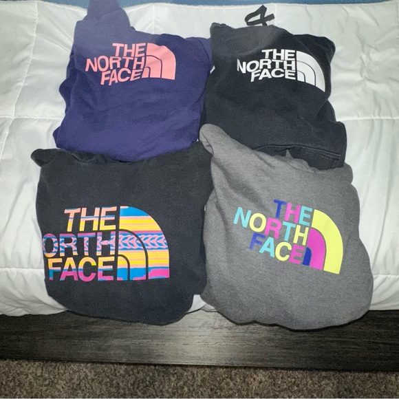 North Face Hoodie Lot (Women’s Large) - Picture 1 of 4